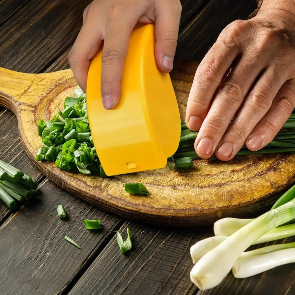 Stainless Steel Rolling Herb & Parsley Chopper